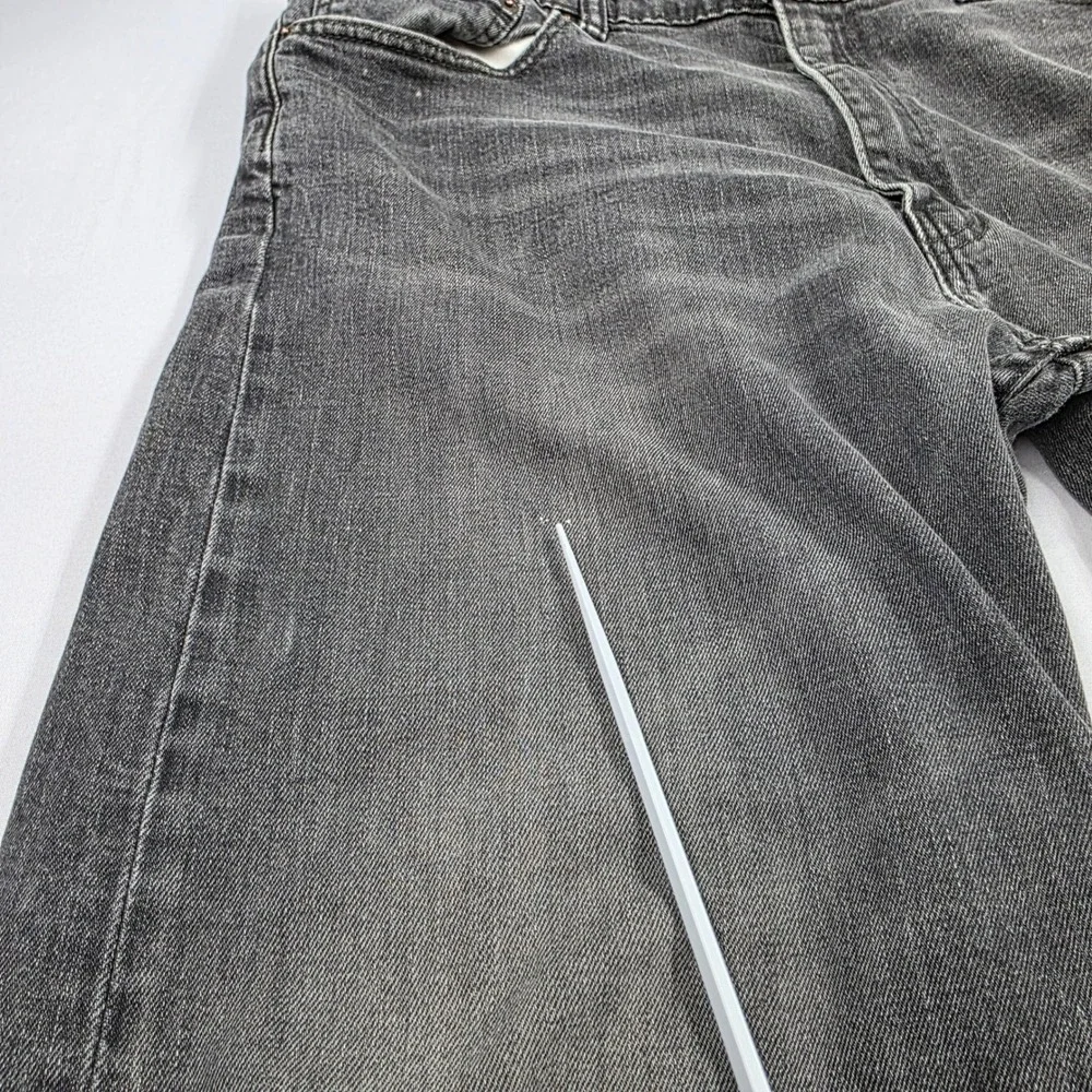Levis 505 Regular Fit Faded Black Jeans Mens 40x32 (Measures 40x30) 2015